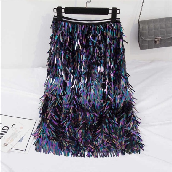 New Black Tassel Sequins Midi Skirt - Picture 6 of 6